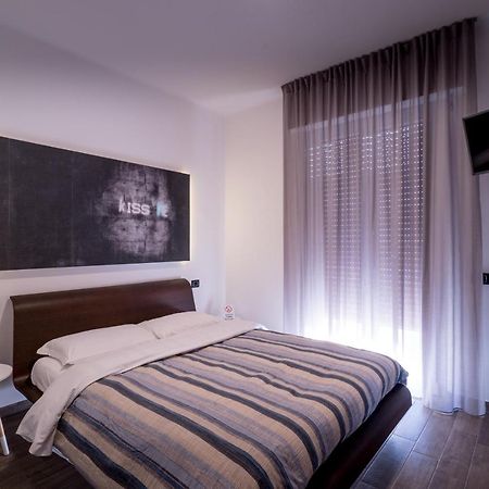 Affittacamere "A2 Passi" Fano Exteriör bild
